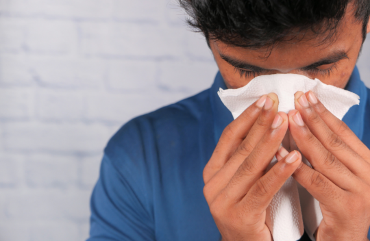 La méthode indienne du Jala Neti ou comment se nettoyer le nez pour rester  en bonne santé ?