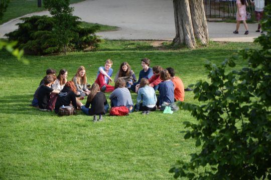 La communication non violente peut se pratiquer en groupe