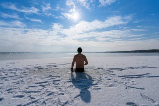 L'expérience du bain en milieu polaire