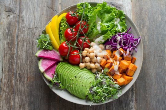 la cuisson détruit 60 à 70% des vitamines