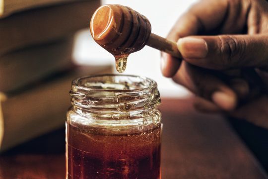 Le sucre peut être remplacé par le miel ou le sirop d'érable 